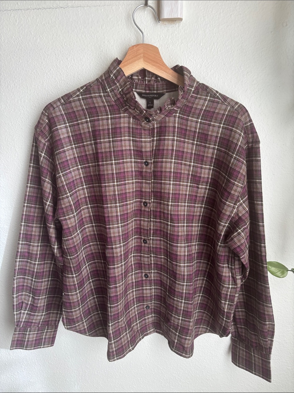 BANANA REPUBLIC Womens Flannel Shirt Sugar Plum Feminine Ruffle Trim Medium - Picture 2 of 11